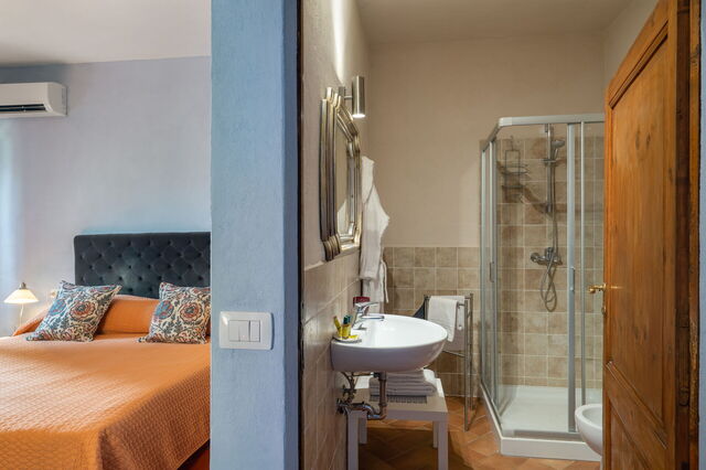 Villa Fracassini, bedroom