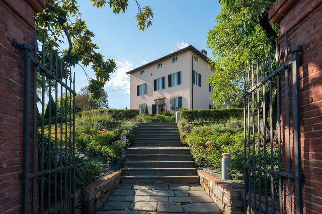 Villa Moriano, exterior