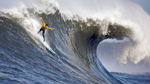 Surf on the waves