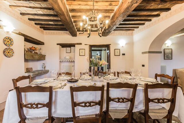 Torre del Cielo, dining room
