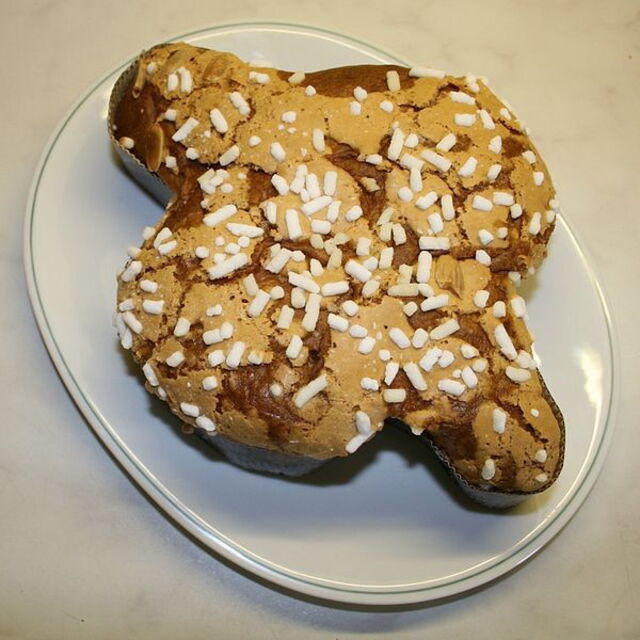 The tasty Easter dove cake