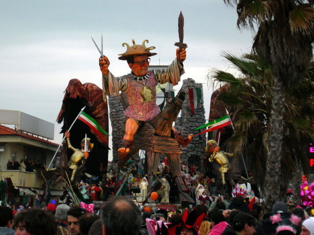 The famous Viareggio festival!