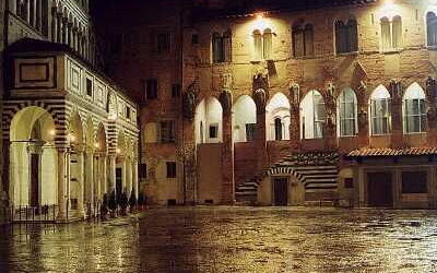 Piazza del Duomo, Pistoia