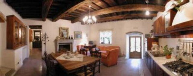 La Loggia Interior