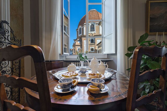 Elegant Suite