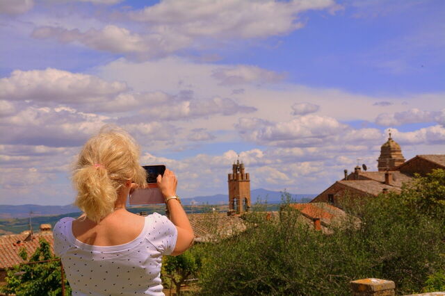 A tourist in Montalcino