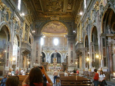 Santissima Annunziata, Interior