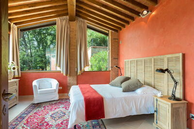 A bedroom in Villa Vico