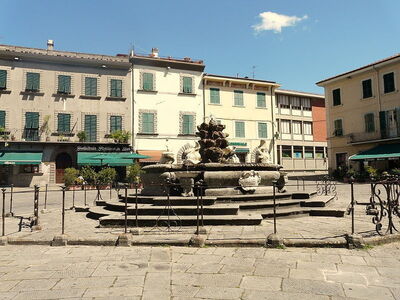 Piazza in Fivizzano