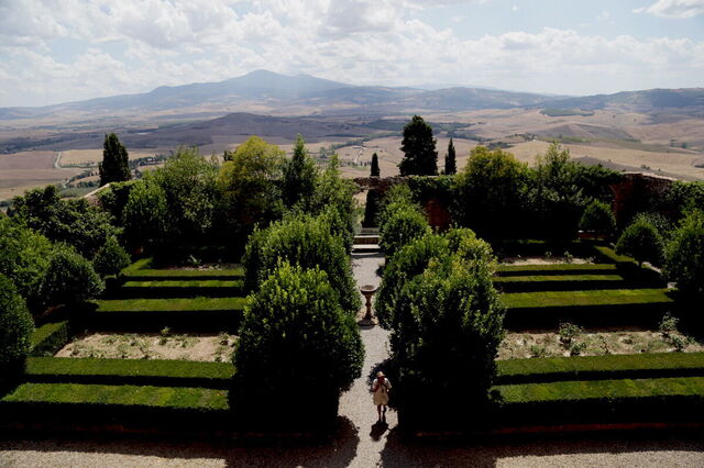 Palazzo Piccolomini, views