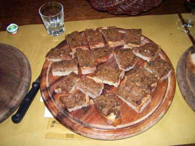 Crostini Neri