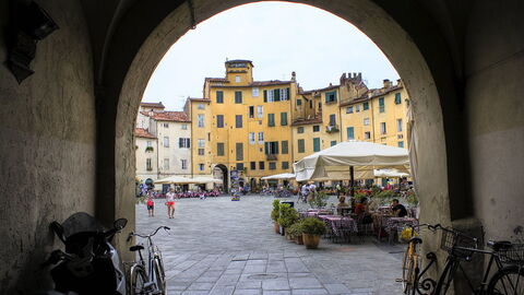 Piazza dell'Anfiteatro