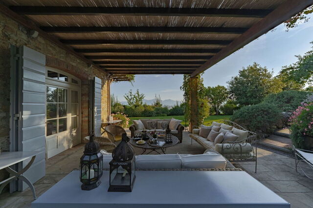 Villa Marlia, terrace