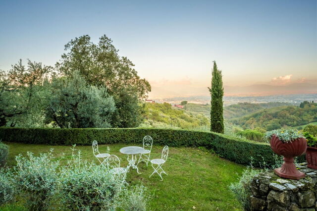 Villa Mami