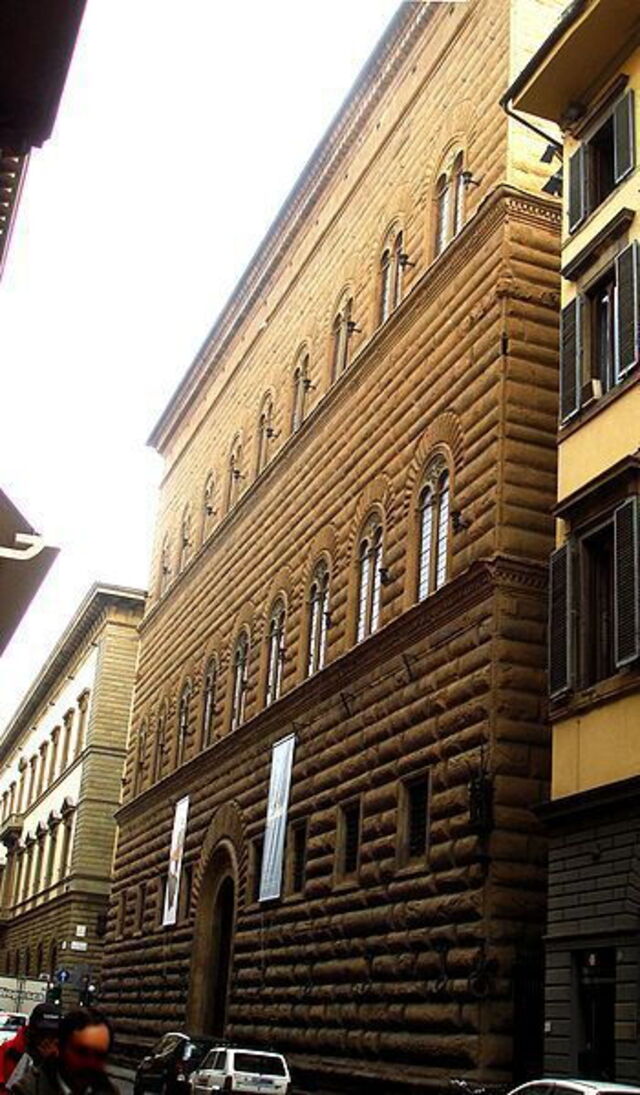 Front of the Srozzi Palace