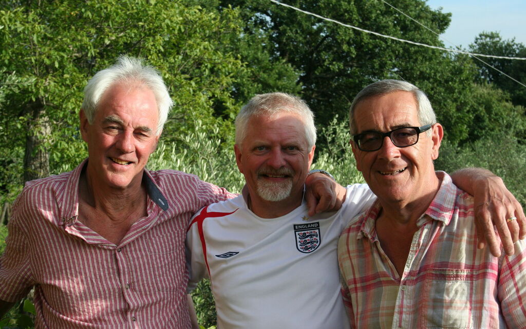 OLD FRIENDS RE-UNION
