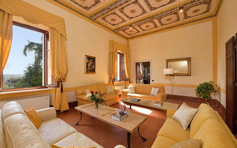 Villa Rocchi: Camera, Soffitto, Interior Design, Proprietà, Soggiorno, Mobilia, Costruzione, Immobiliare, Suite, Parete