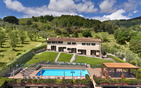 Sughera Villa: Property, Estate, Natural Landscape, Building, Hill Station, House, Mansion, Swimming Pool, Architecture, Real Estate