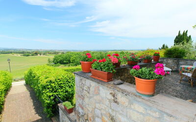 Accommodation:&nbsp;Rocca Dei Monaci 110.2