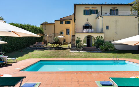 Villa Sieve: Estate, Hacienda, Villa, Piscina, Dimora, Hotel, Landscaping, Cortile, Cortile, Balcone