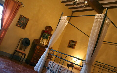 Villa Sieve: Le Scale, Camera, Casa, Corrimano, Costruzione, Architettura, Soffitto, Interior Design, Colonna