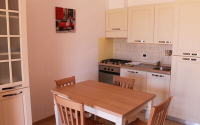 Accommodation:&nbsp;Bilocale Primo Piano Con Veranda 121v