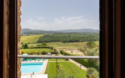 Accommodation:&nbsp;Melograno 2604
