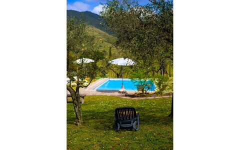 Collina dei Fiori: Piscina, Tempo Libero, Mobili Da Esterno, Giardino, Eco Hotel, Ricorrere, Shade, Backyard, Agriturismo, Landscaping