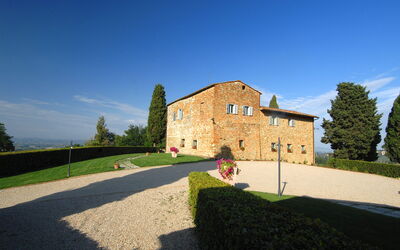 villa-arnilu-san-gimignano-villa-external