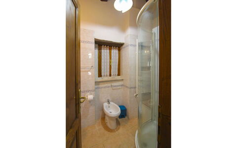 La Casa del Nonno: Bathroom Sink, Plumbing Fixture, Bathroom, Floor, Flooring, Interior Design, Plumbing, Sink, Toilet, Tap