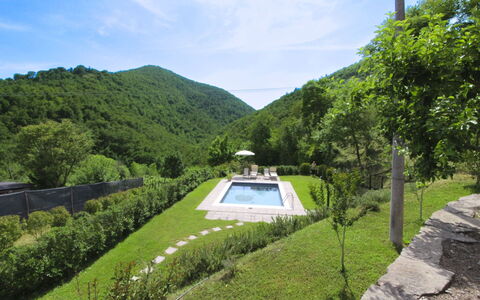 La Casa del Nonno: Outdoor Play Equipment, Playground Slide, Public Space, Playground, Chute, Garden, Backyard, Shade, Leisure, Lawn