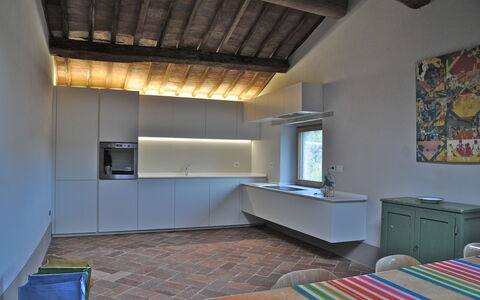 Podere Palazzo: Camera, Proprietà, Costruzione, Mobilia, Interior Design, Casa, Pavimento, Soffitto, Architettura, Immobiliare