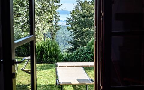 Villa Rubino: Proprietà, Albero, Finestra, Camera, Casa, Casa, Architettura, Erba, Porta, Cielo