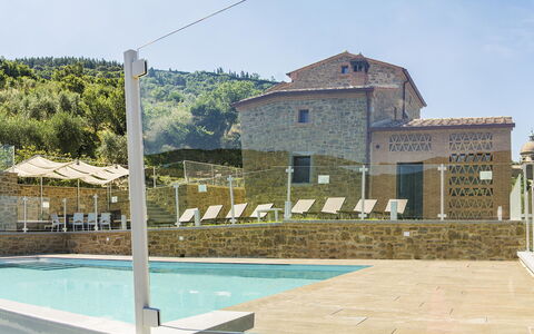 Villa Degli Ulivi: Proprietà, Casa, Piscina, Costruzione, Casa, Immobiliare, Zona Residenziale, Villa, Estate, Tempo Libero