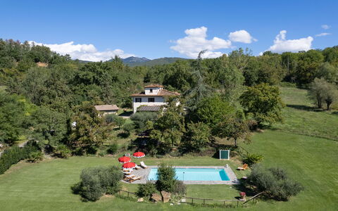 Villa Marina: Cloud, Plant, Sky, Property, Natural Landscape, Land Lot, Mountain, Vegetation, Tree, Grass