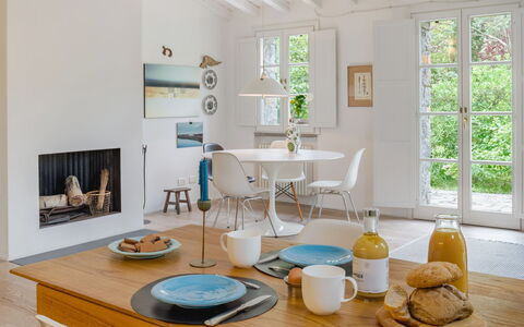 Pignone 150: Mobilia, Interior Design, Tavola, Tavolo, Sedia, Pavimentazione, Cucina & Sala Da Pranzo Tavolo, Sala Da Pranzo, Casa, Camera