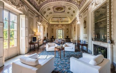 Galleria: Property, Interior Design, Building, Room, Ceiling, Living Room, Estate, Furniture, Architecture, House