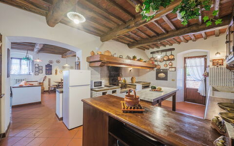 Villa le Casette: Property, Furniture, Cabinetry, Table, Wood, Kitchen, Countertop, Interior Design, Kitchen Appliance, Architecture