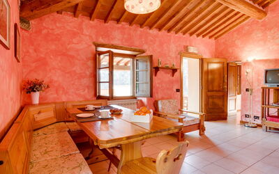 Accommodation:&nbsp;Margherita 825.3