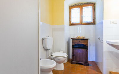 Accommodation:&nbsp;Aia 600.10