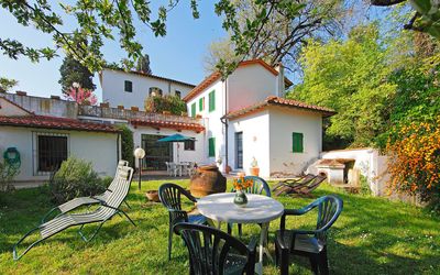 Impruneta 930: Property, House, Home, Real Estate, Building, Residential Area, Yard, Cottage, Backyard, Estate