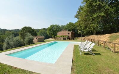 L'incanto: Swimming Pool, Property, House, Real Estate, Building, Villa, Estate, Grass, Farmhouse, Leisure