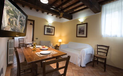 Accommodation:&nbsp;Trilocale 211