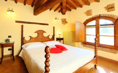 Alloggio:&nbsp;Casale Ischieto 820.4