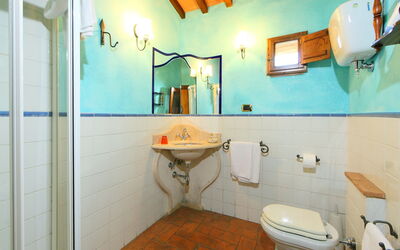 Alloggio:&nbsp;Casale Ischieto 820.4