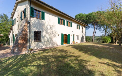 Casa La Rotta: Proprietà, Casa, Casa, Immobiliare, Costruzione, Zona Residenziale, Architettura, Albero, Villetta, Facciata