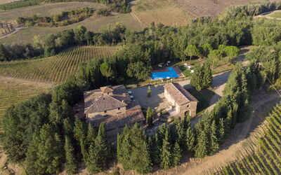 pratale-apartments-chianti-tavernelle-val-di-pesa-agriturismo-area