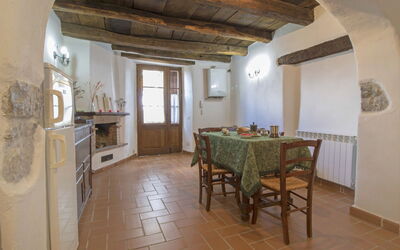 Accommodation:&nbsp;Agriturismo Antee 800.3