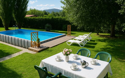Villa Elisa: Piscina, Giardino, Shade, Mobili Da Esterno, Tempo Libero, Prato, Eco Hotel, Backyard, Cortile, Landscaping