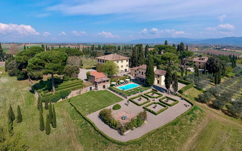 Luna Di Cortona: Giardino, Villa, Hedge